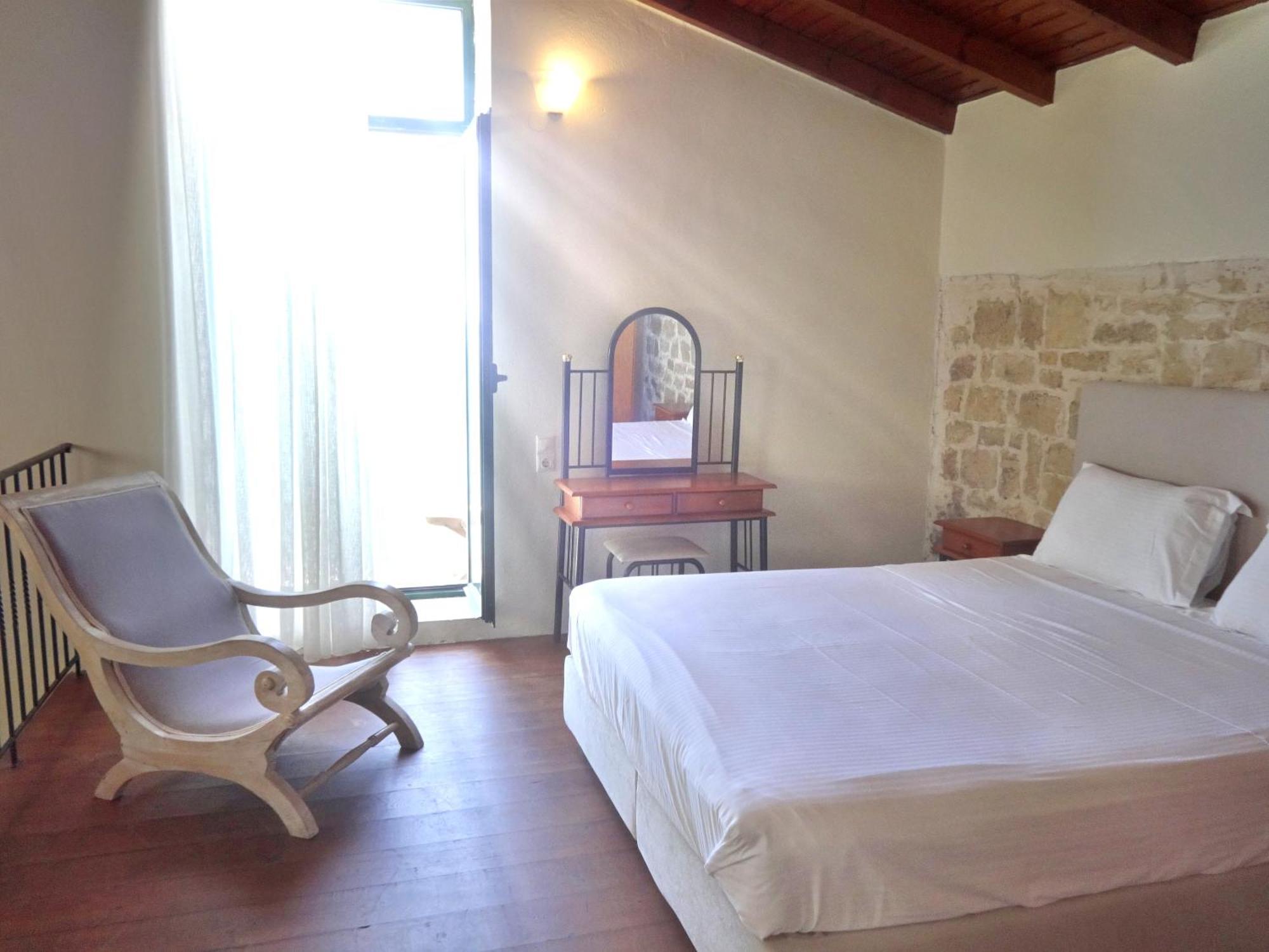 Thalassa Apartments Rethymno  Exterior photo